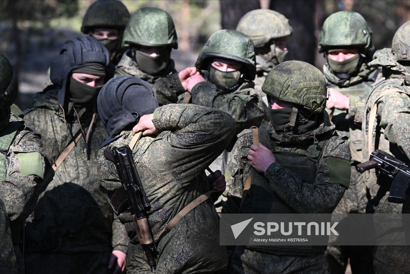 Russia Ukraine Military Operation Tank Crews Awarding