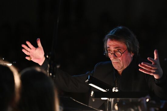 Russia Winter International Arts Festival