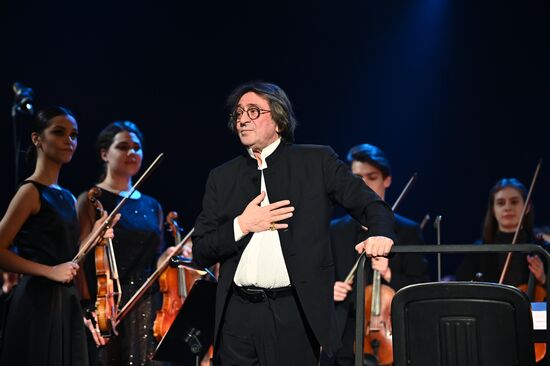 Russia Winter International Arts Festival