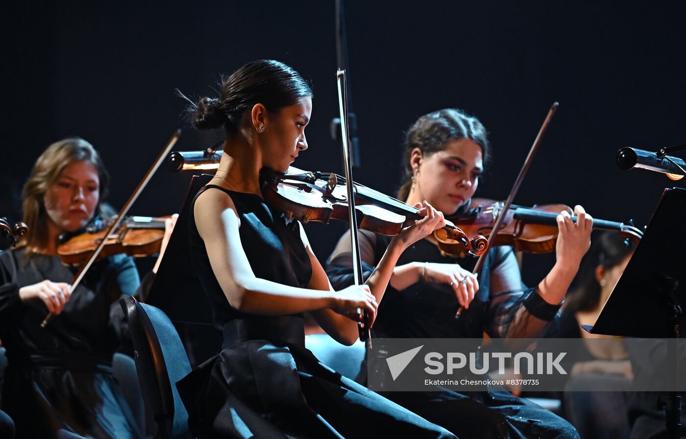 Russia Winter International Arts Festival