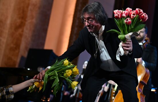 Russia Winter International Arts Festival