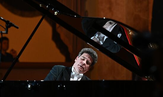 Russia Winter International Arts Festival