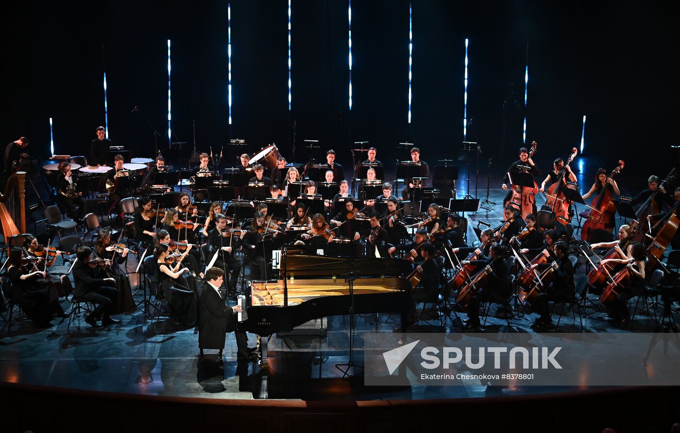 Russia Winter International Arts Festival