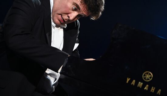 Russia Winter International Arts Festival