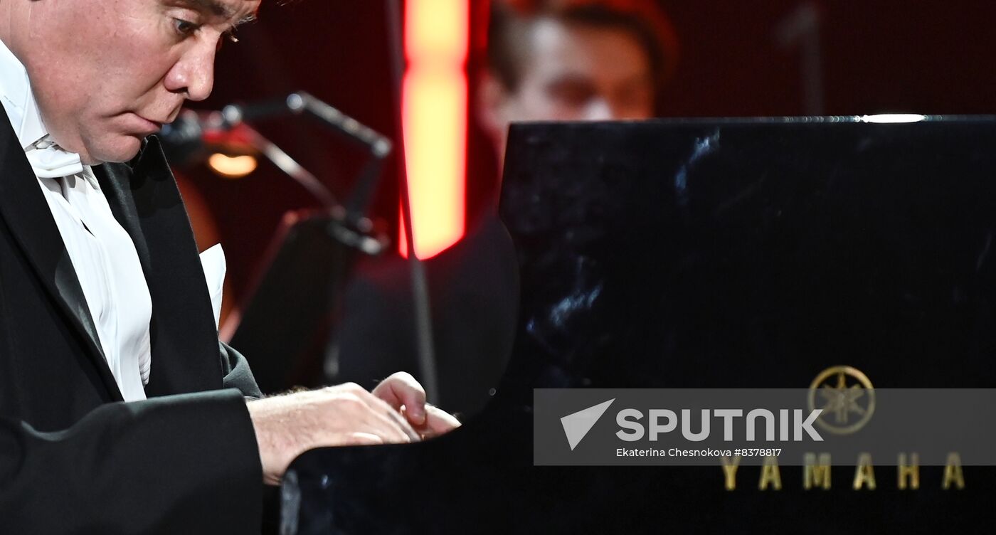 Russia Winter International Arts Festival