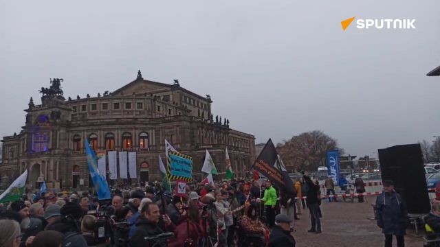Rally in Germany’s Dresden in protest of arms supplies to Ukraine