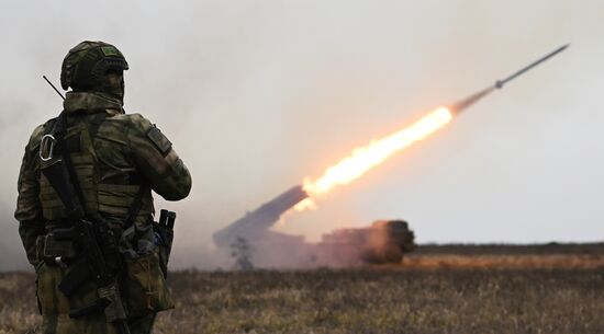 Russia Ukraine Military Operation Artillery Units