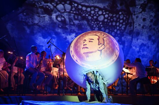 Russia Winter International Arts Festival