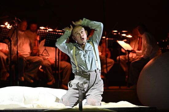 Russia Winter International Arts Festival