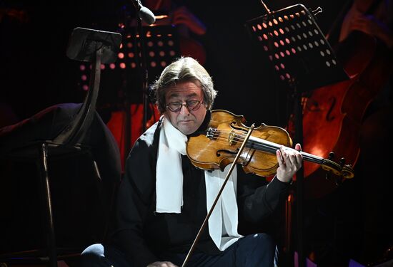 Russia Winter International Arts Festival