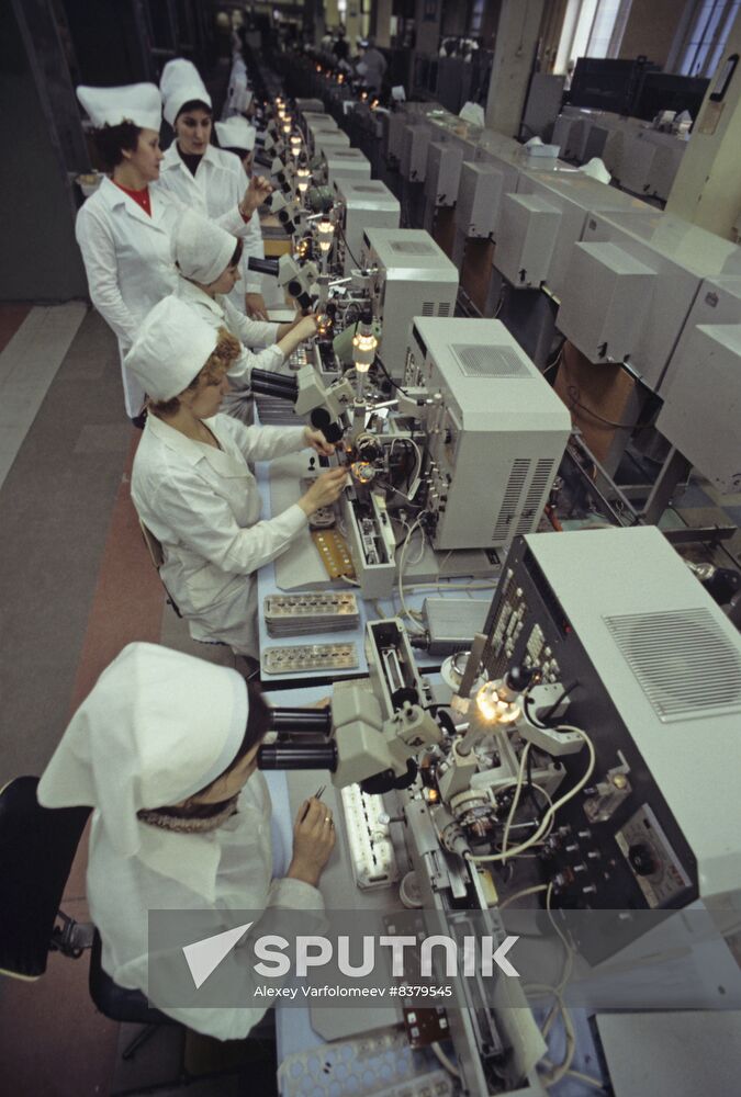 Svetlana Leningrad Association of Electronic Instrument Manufacturing