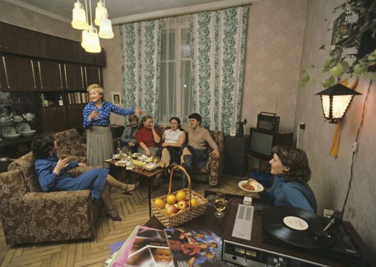 Workers of Svetlana Leningrad Association of Electronic Instrument Manufacturing