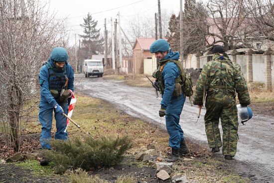 DPR Russia Ukraine Military Operation Demining