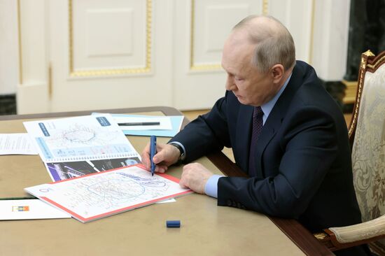 Russia Putin Moscow Metro Big Circle Line