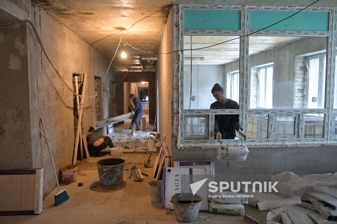 Russia Ukraine Military Operation Hospital Repair
