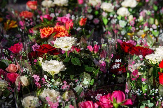 Russia Flowers
