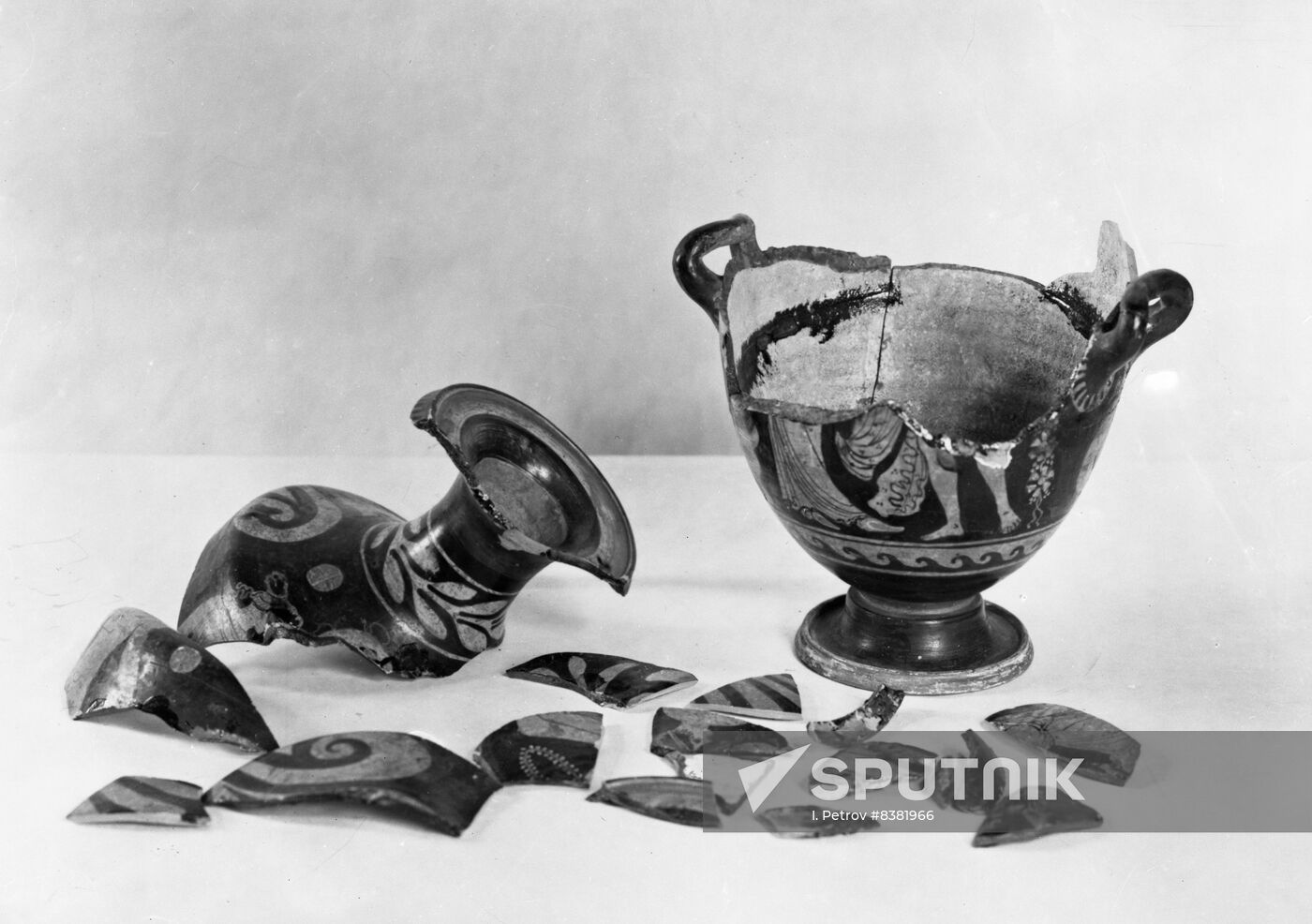 Detail of ancient vessel dating to 4th century BC