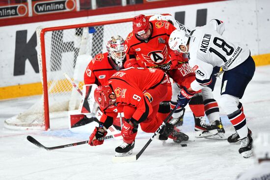 Russia Ice Hockey Kontinental League Avtomobilist - Metallurg