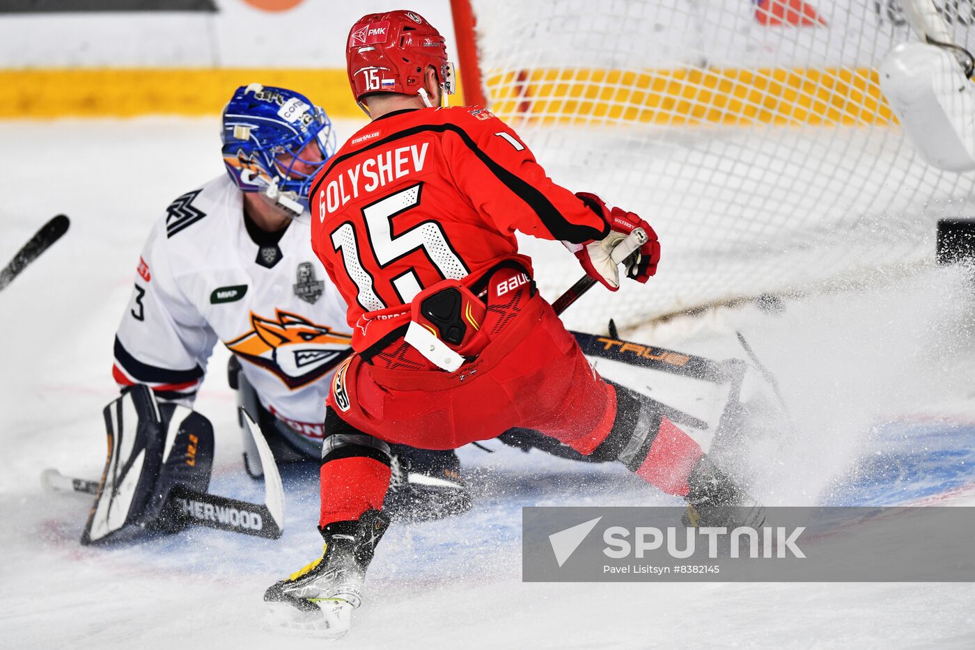 Russia Ice Hockey Kontinental League Avtomobilist - Metallurg