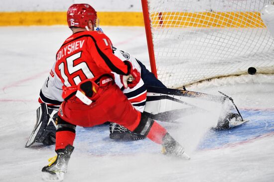 Russia Ice Hockey Kontinental League Avtomobilist - Metallurg