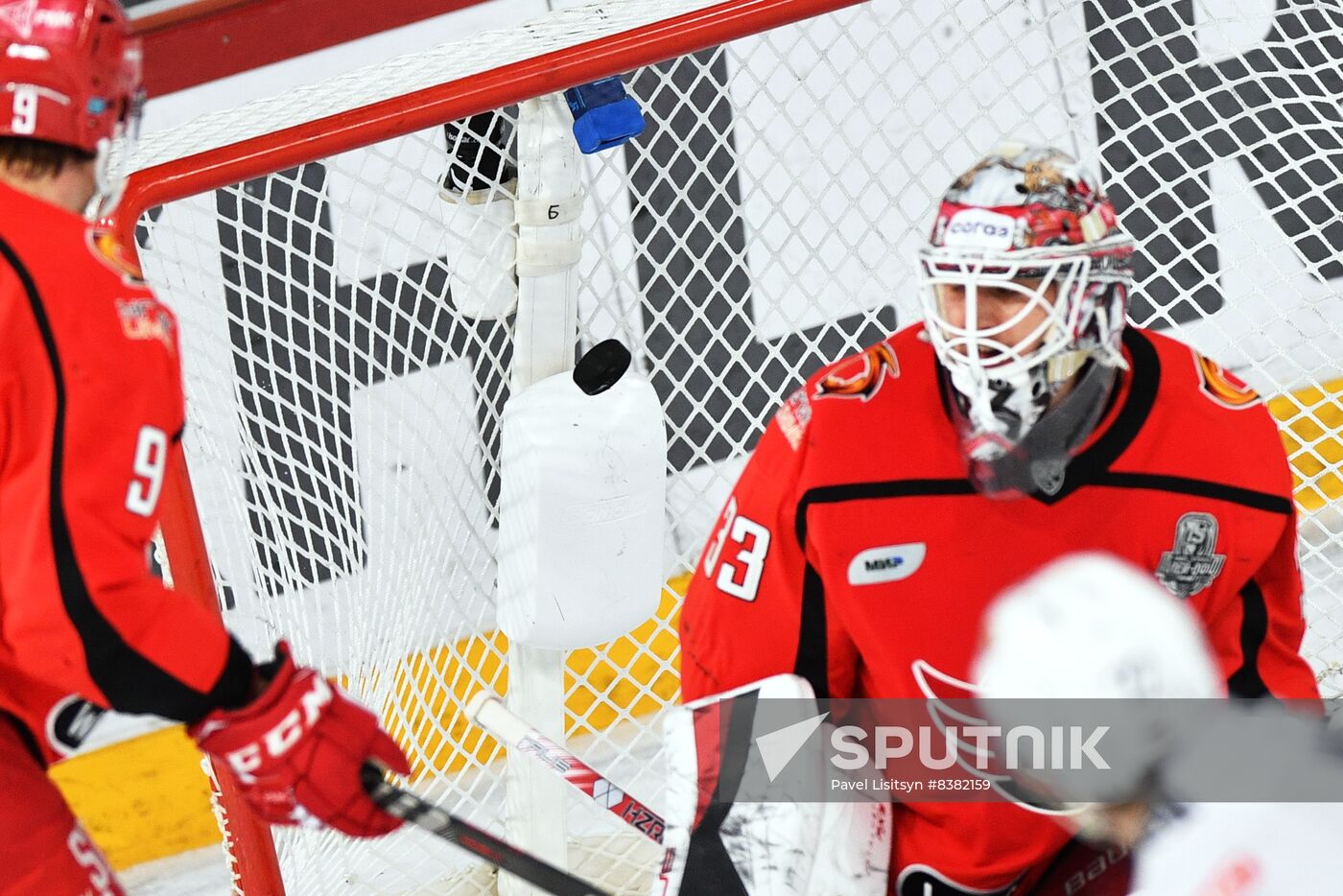 Russia Ice Hockey Kontinental League Avtomobilist - Metallurg