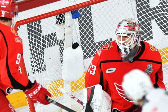 Russia Ice Hockey Kontinental League Avtomobilist - Metallurg