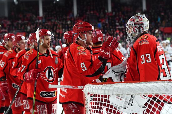 Russia Ice Hockey Kontinental League Avtomobilist - Metallurg