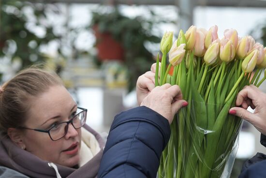 Russia Women’s Day Preparations