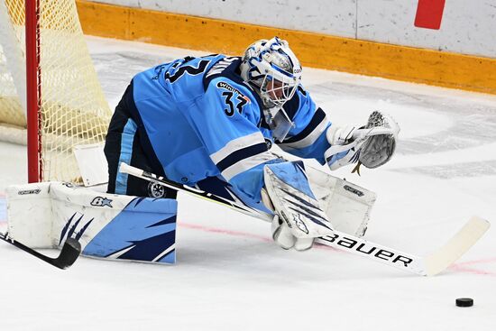 Russia Ice Hockey Kontinental League Sibir - Avangard