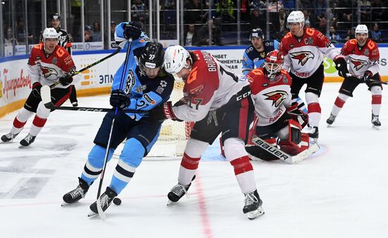 Russia Ice Hockey Kontinental League Sibir - Avangard
