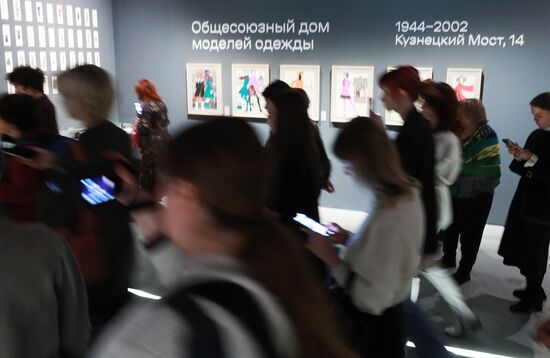 Russia Fashion Exhibition