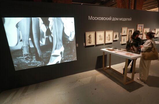 Russia Fashion Exhibition