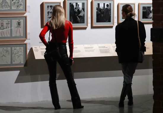 Russia Fashion Exhibition
