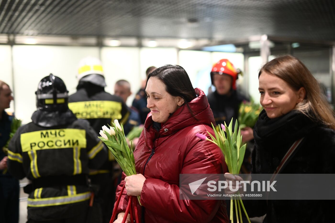 Russia Women's Day Metro