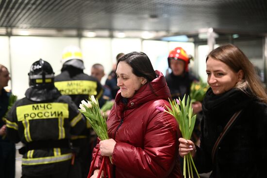 Russia Women's Day Metro