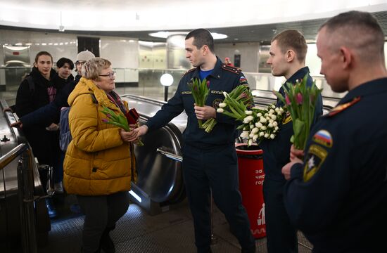 Russia Women's Day Metro