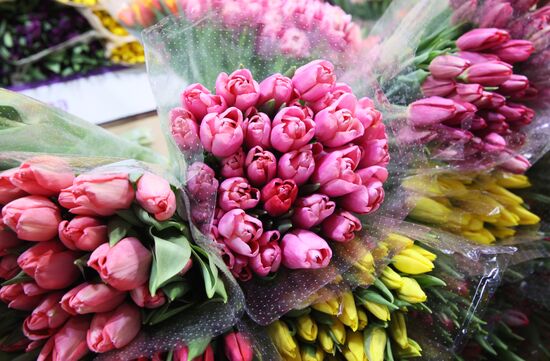 Russia Women’s Day Flower Sales