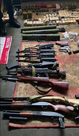 Russia Underground Gunmakers Raid