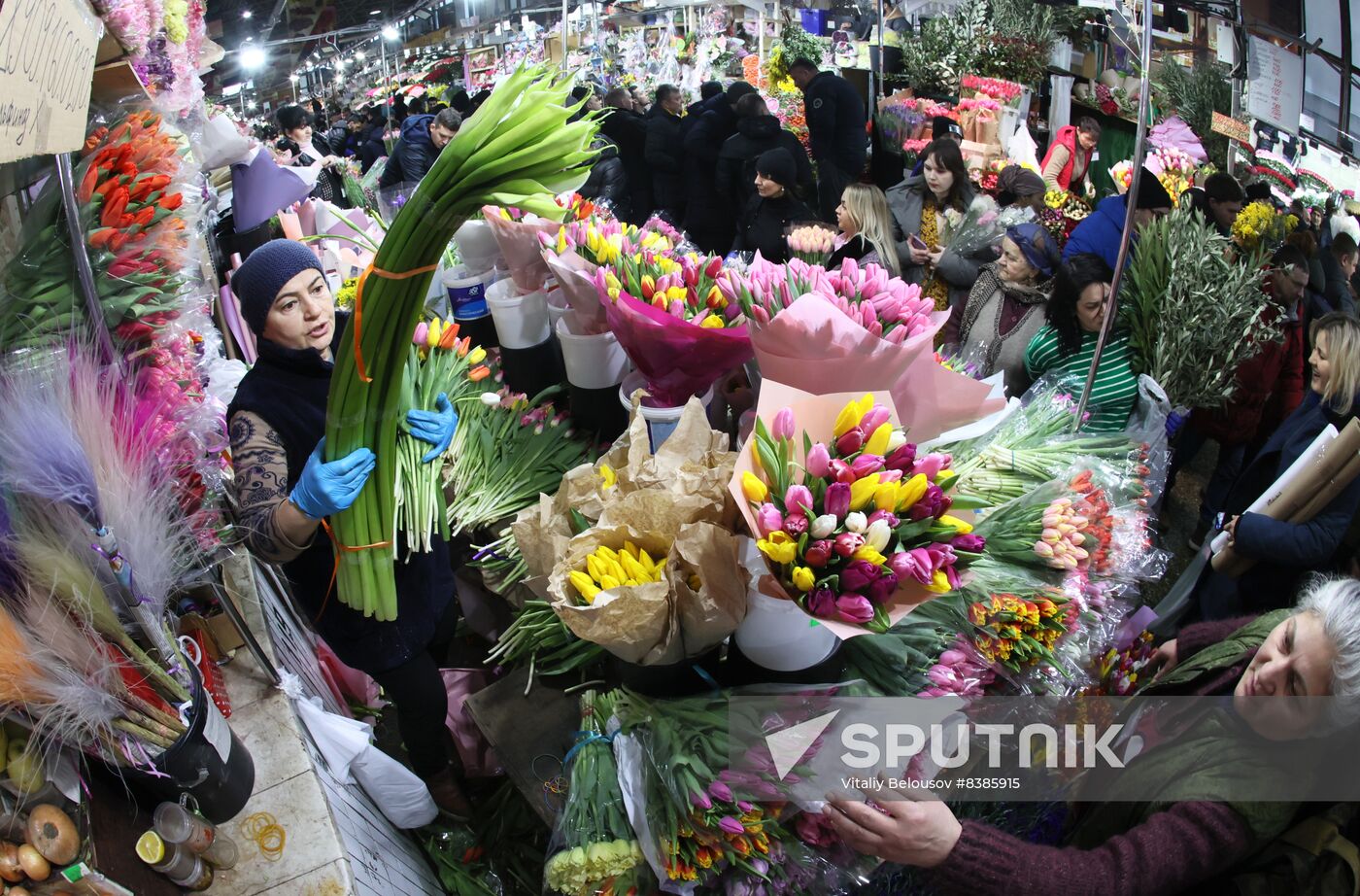 Russia Women’s Day Flower Sales