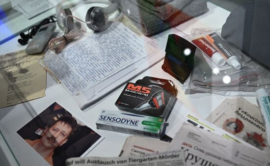 Russia Bout Artworks Exhibition