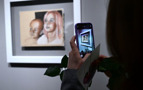 Russia Bout Artworks Exhibition