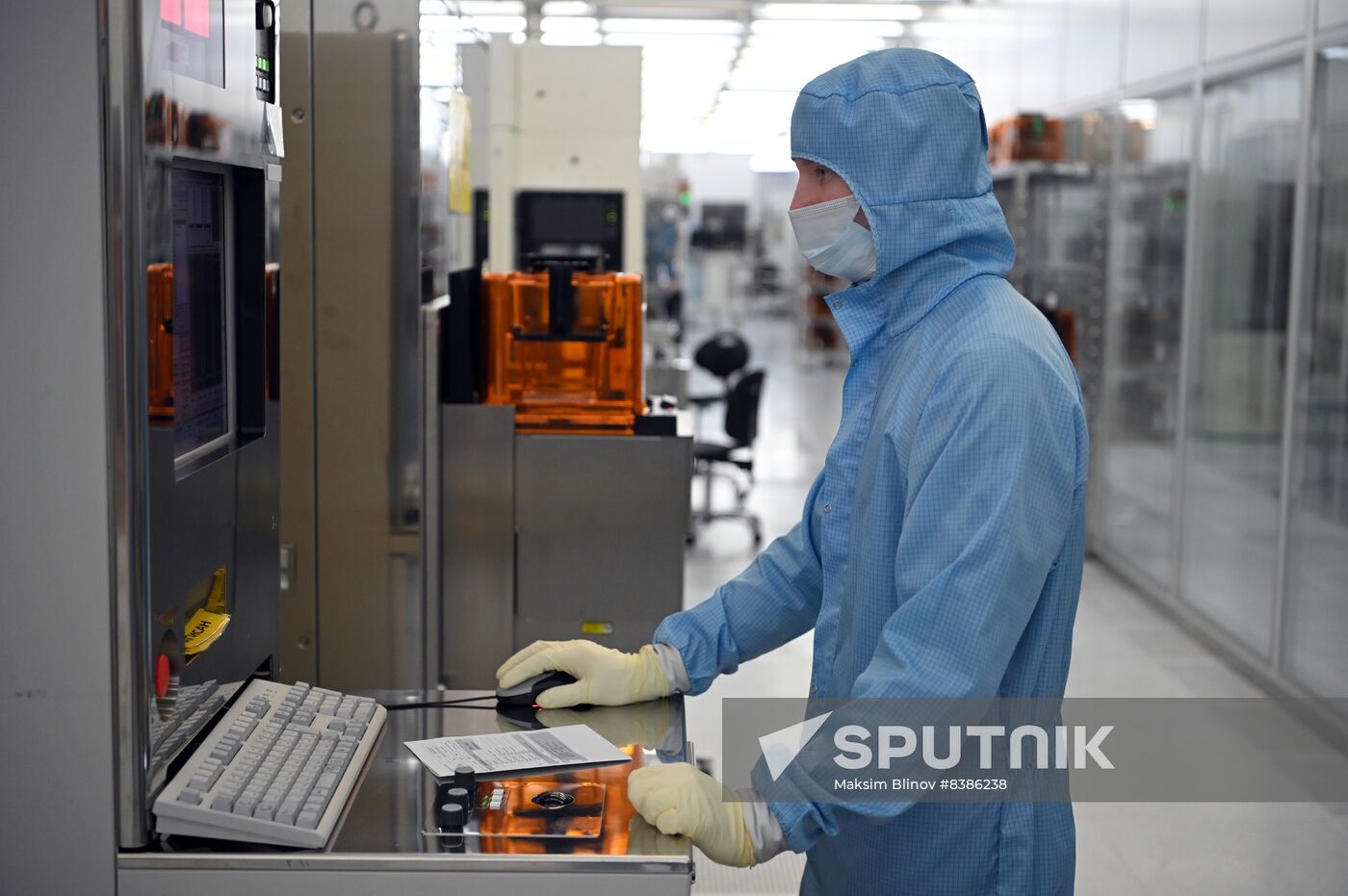 Russia Electronic Industry