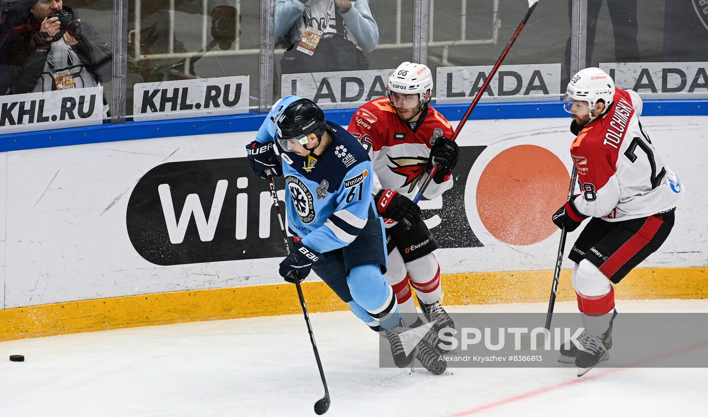 Russia Ice Hockey Kontinental League Sibir - Avangard