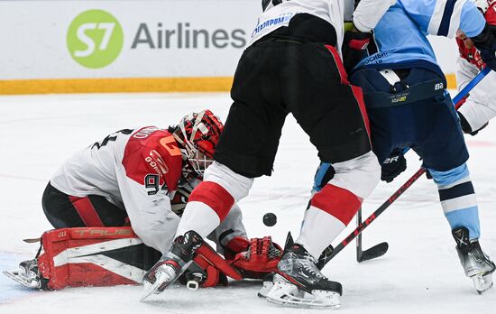 Russia Ice Hockey Kontinental League Sibir - Avangard