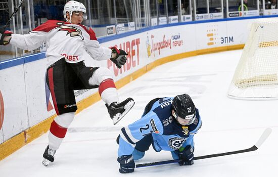 Russia Ice Hockey Kontinental League Sibir - Avangard