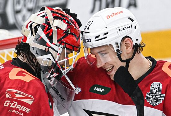 Russia Ice Hockey Kontinental League Sibir - Avangard