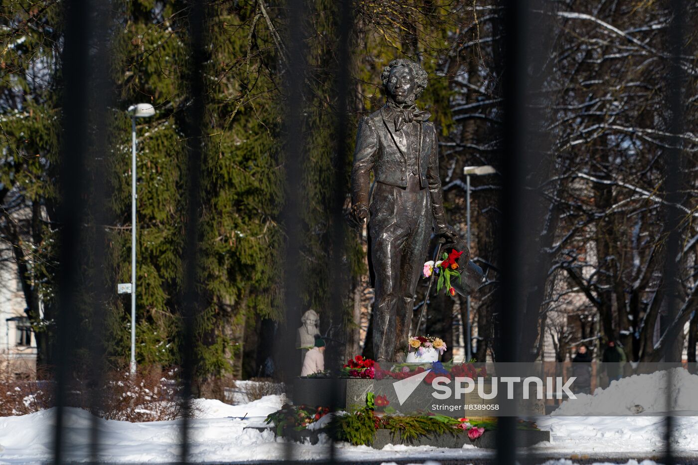 Latvia Russian Poet Monument Dismantling