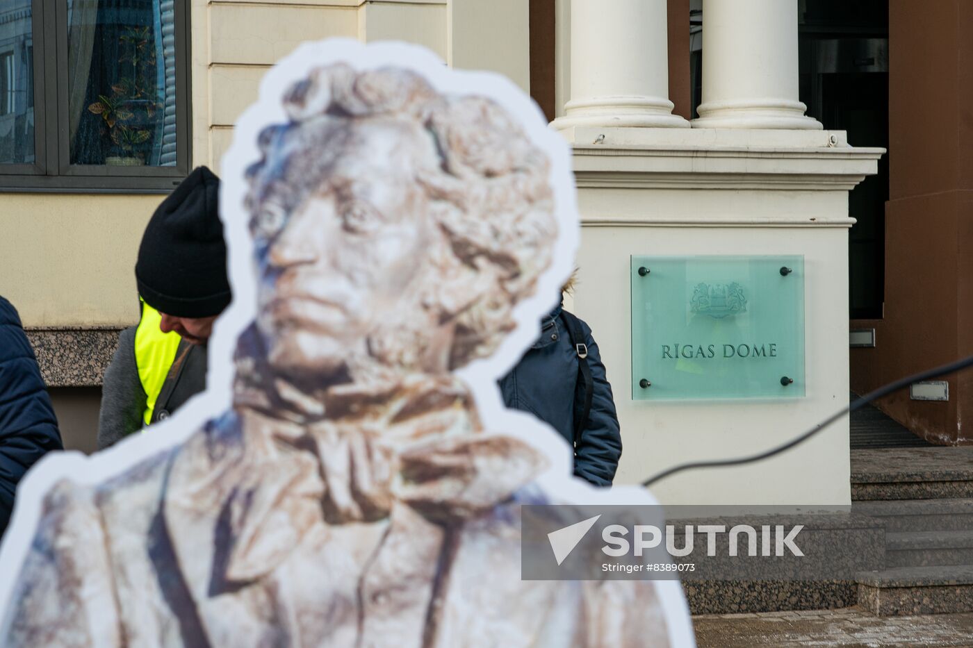 Latvia Russian Poet Monument Dismantling