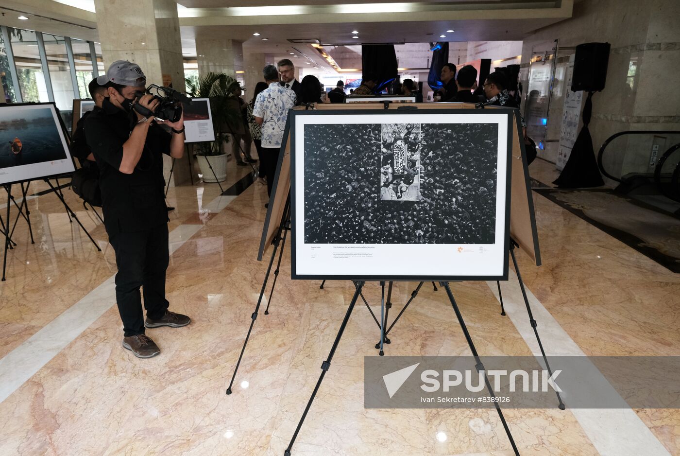 Indonesia Stenin Photo Contest Exhibition