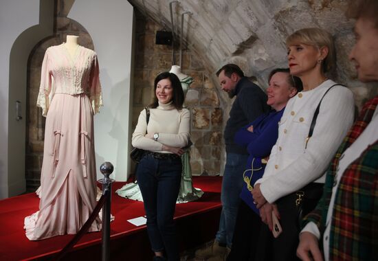 Exhibition Lamanova: Russian Dress Code
